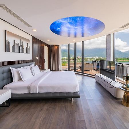 Cami Riverside Resort Da Nang Esterno foto