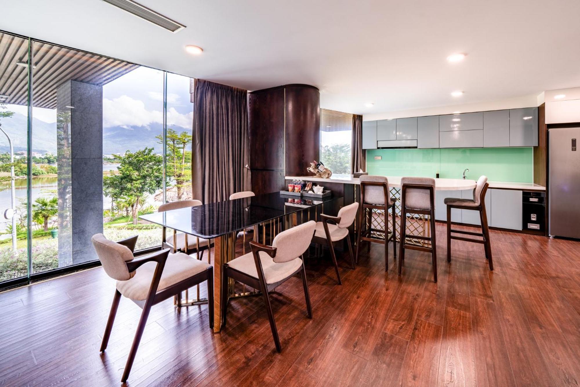 Cami Riverside Resort Da Nang Esterno foto