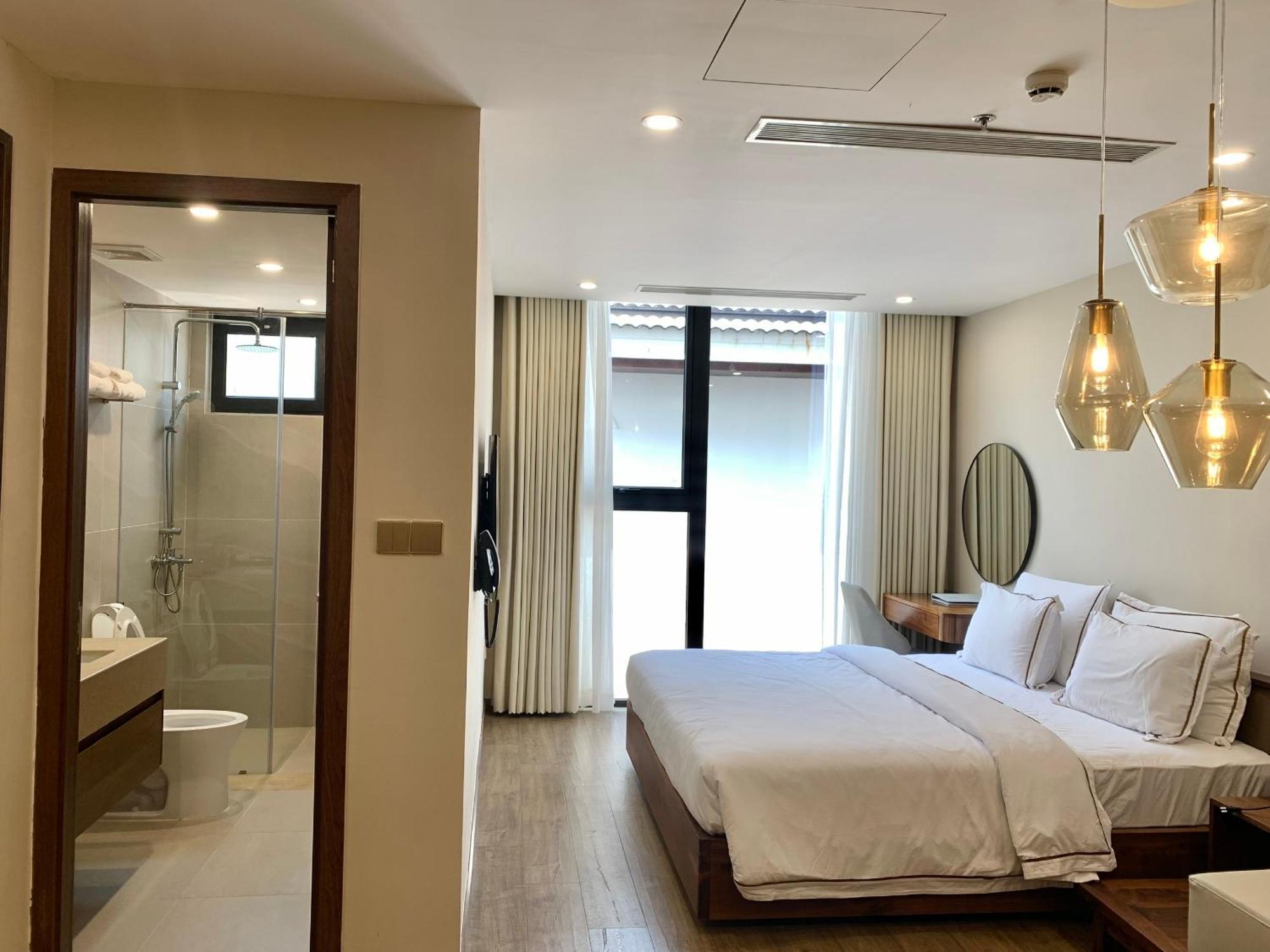 Cami Riverside Resort Da Nang Esterno foto